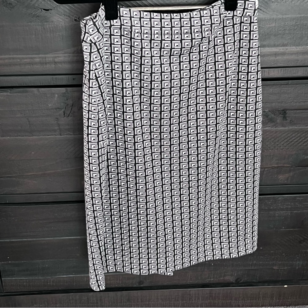 Halogen Skirt. Size 0.